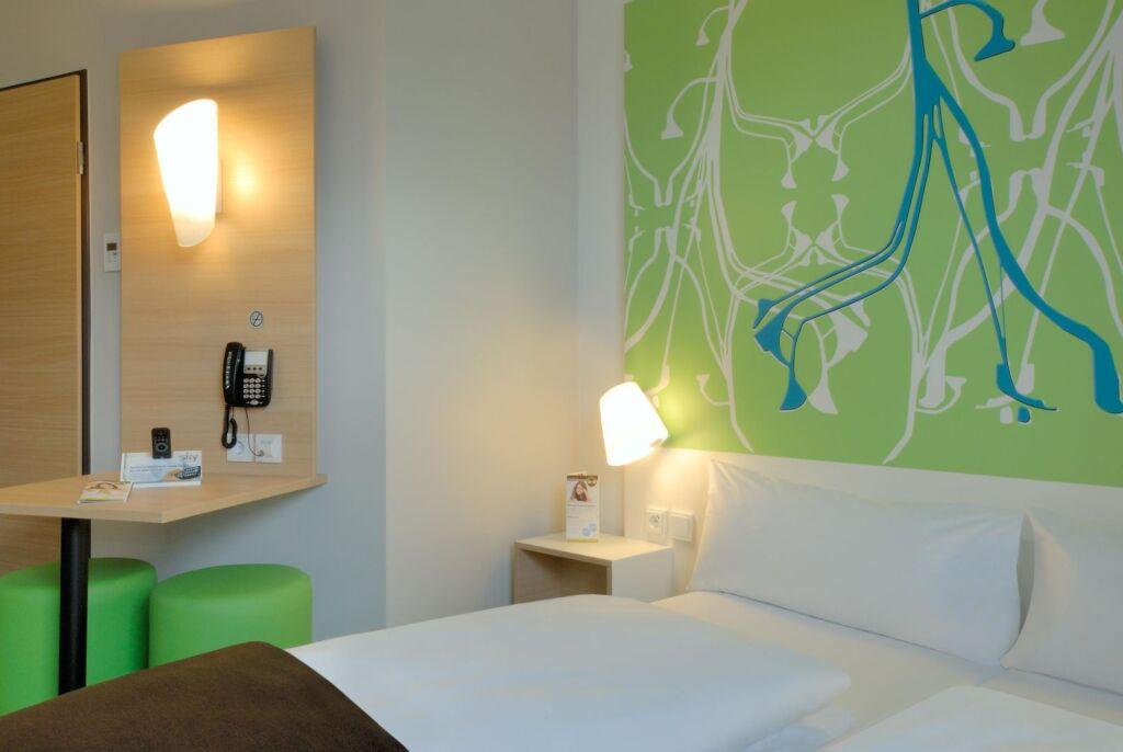 hotel image 8