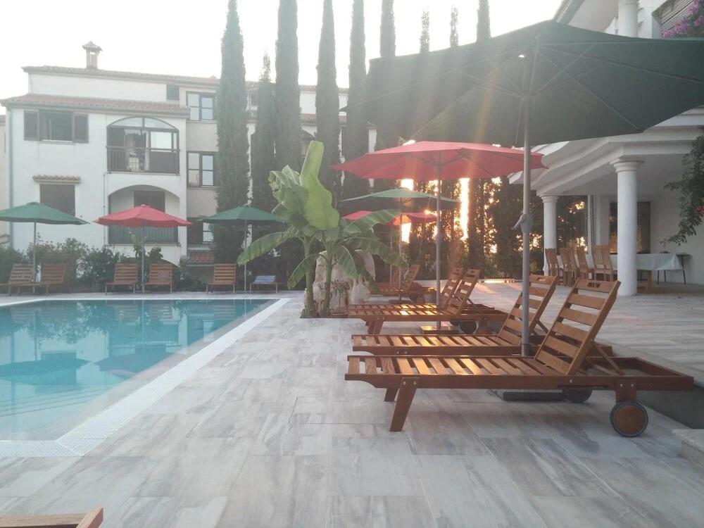 hotel image 12