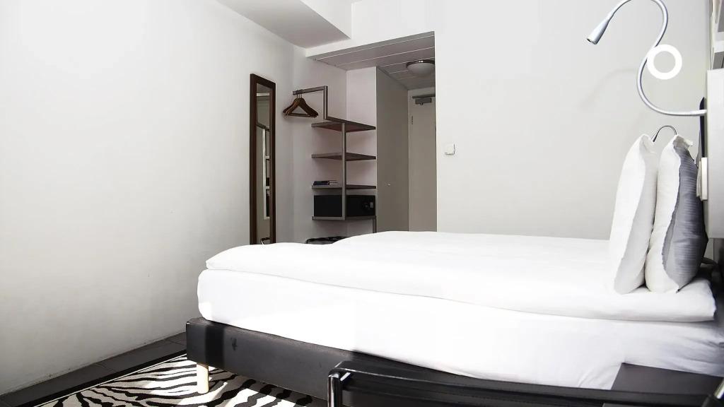 hotel image 10