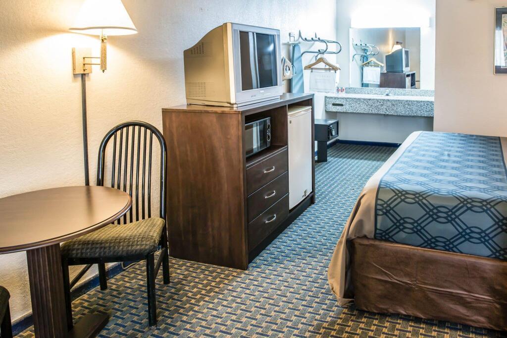 hotel image 7