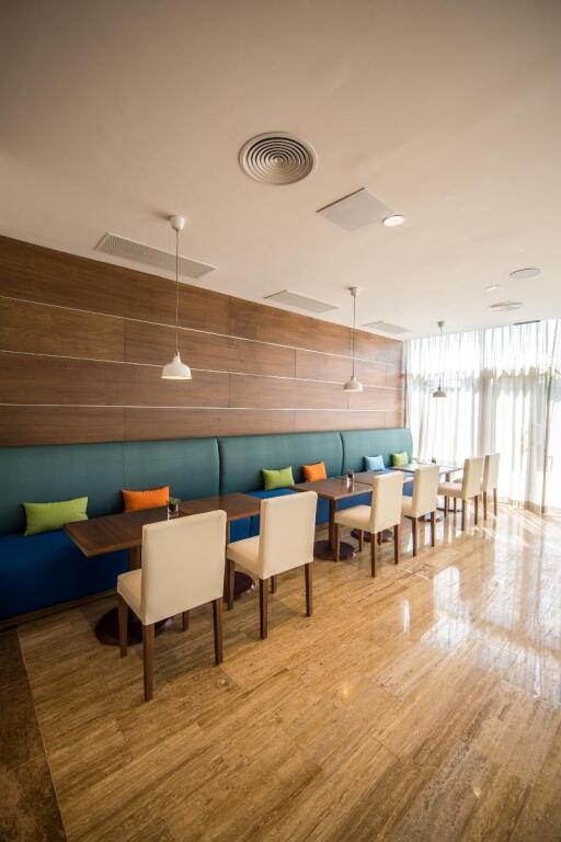 hotel image 32