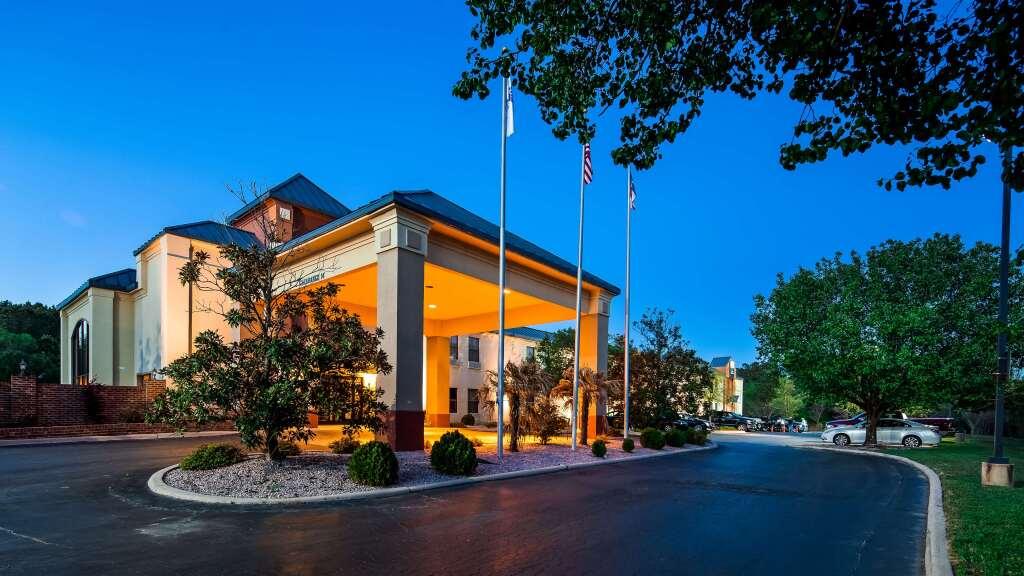 hotel image 12