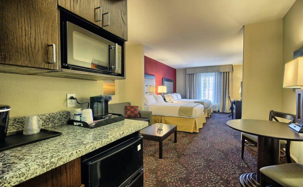 hotel image 12
