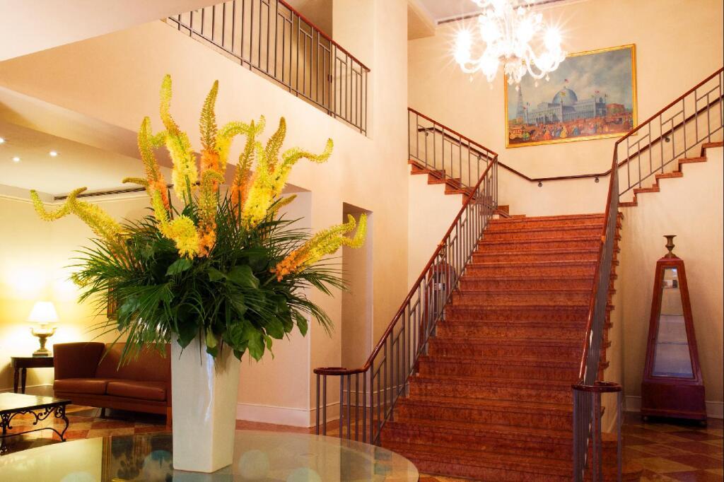 hotel image 18