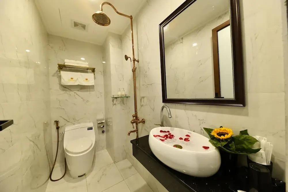 hotel image 16