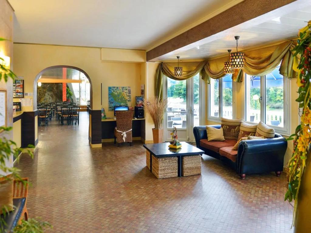 hotel image 13
