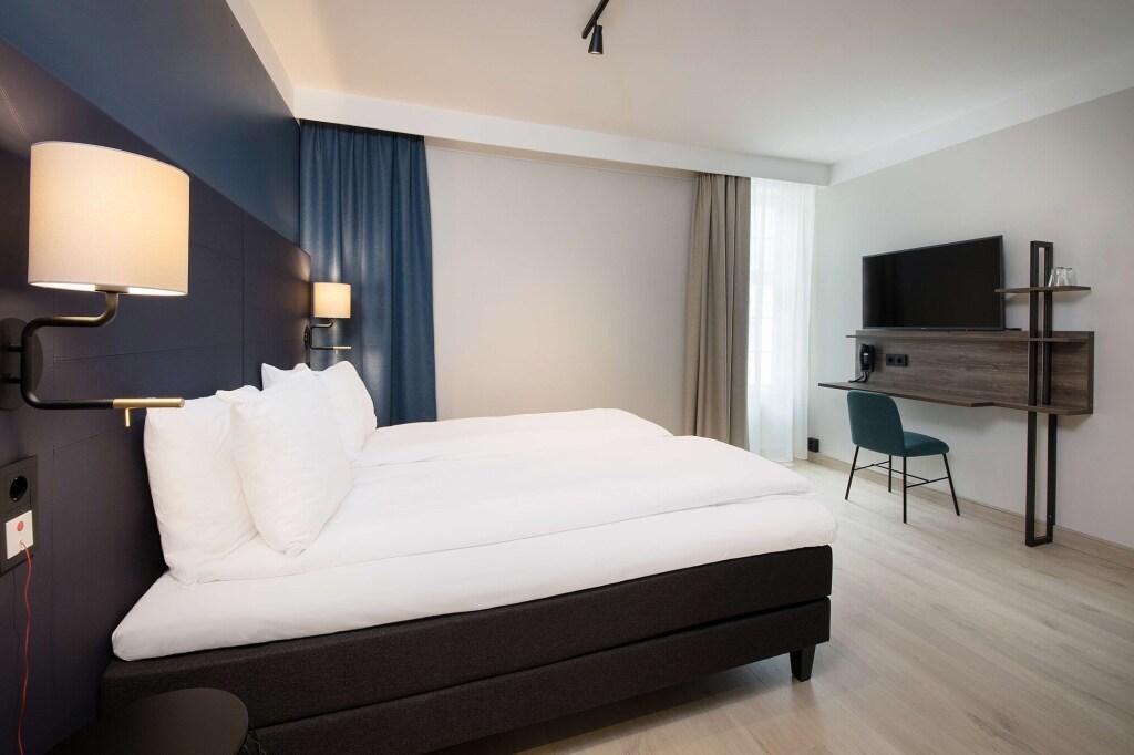 hotel image 42