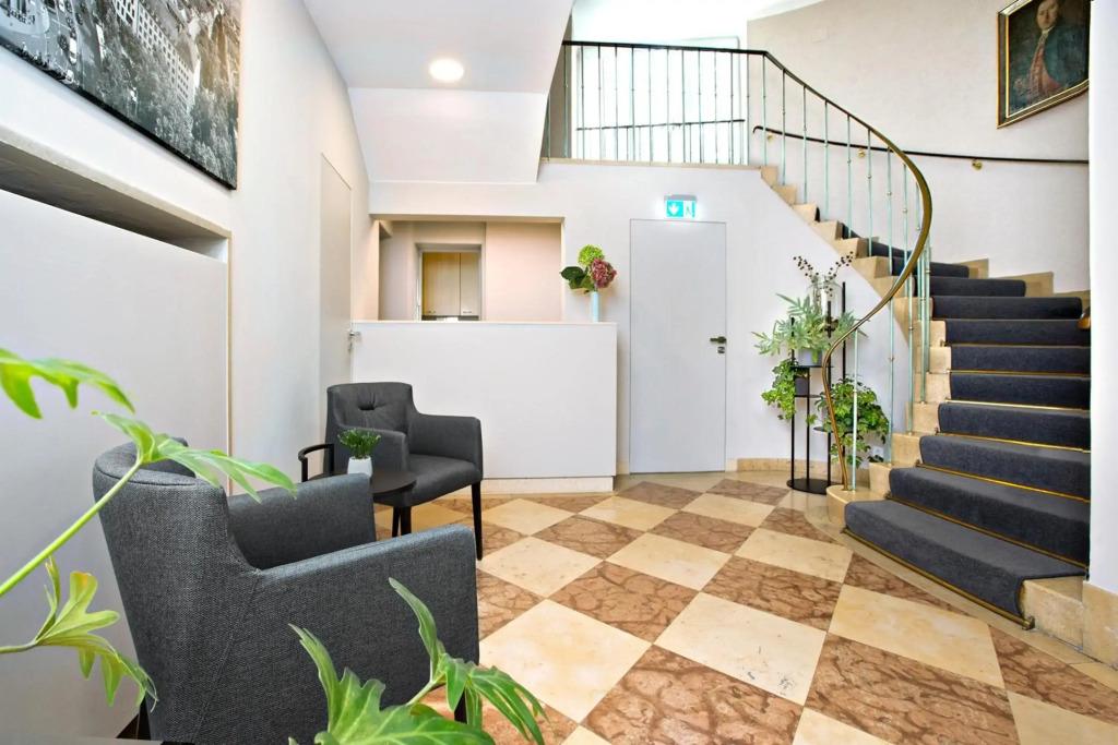 hotel image 13