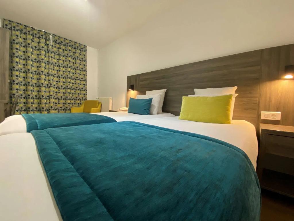 hotel image 10