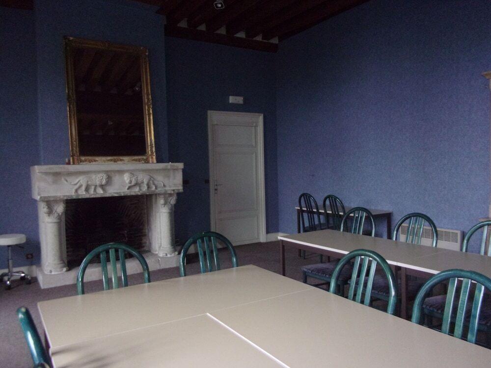 hotel image 32