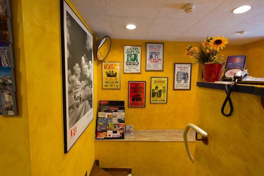 hotel image 16
