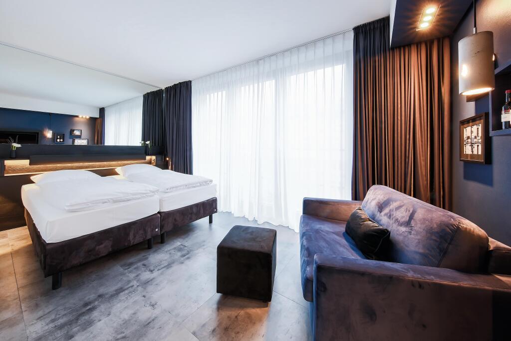 hotel image 13