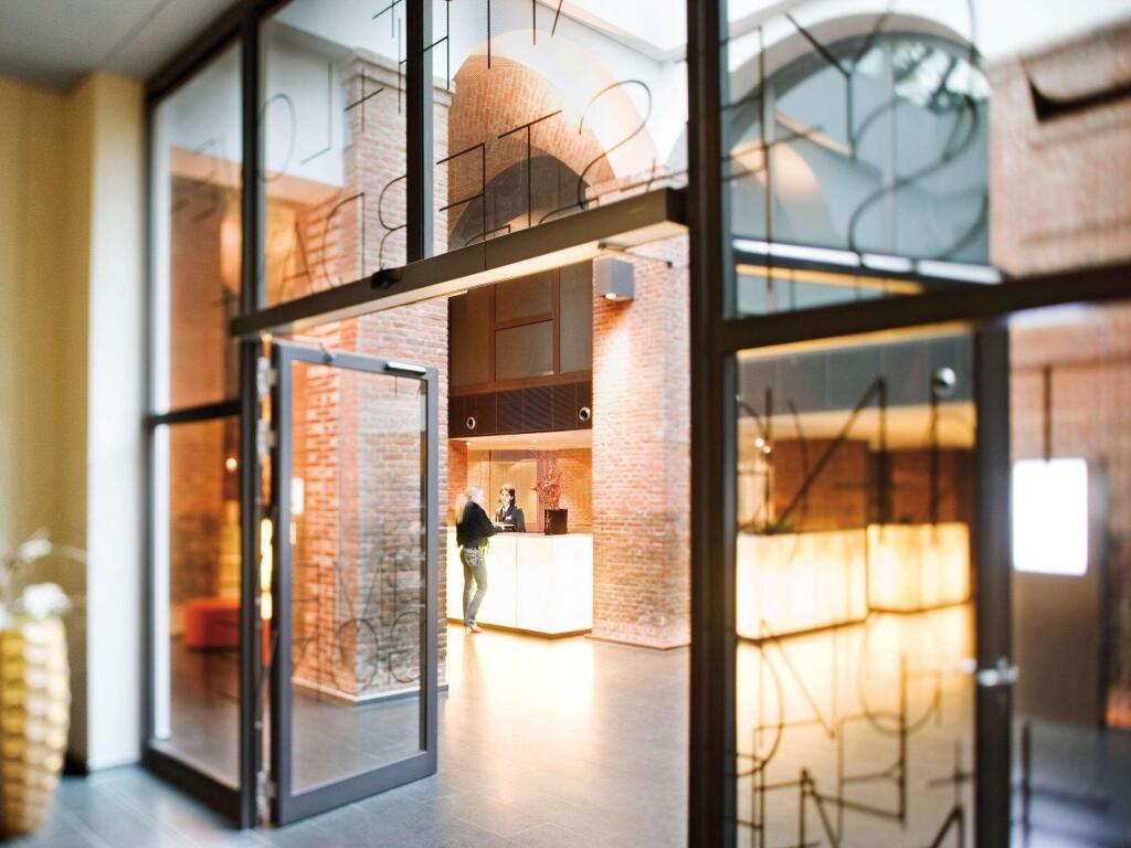 hotel image 10