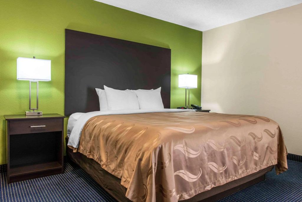 hotel image 10