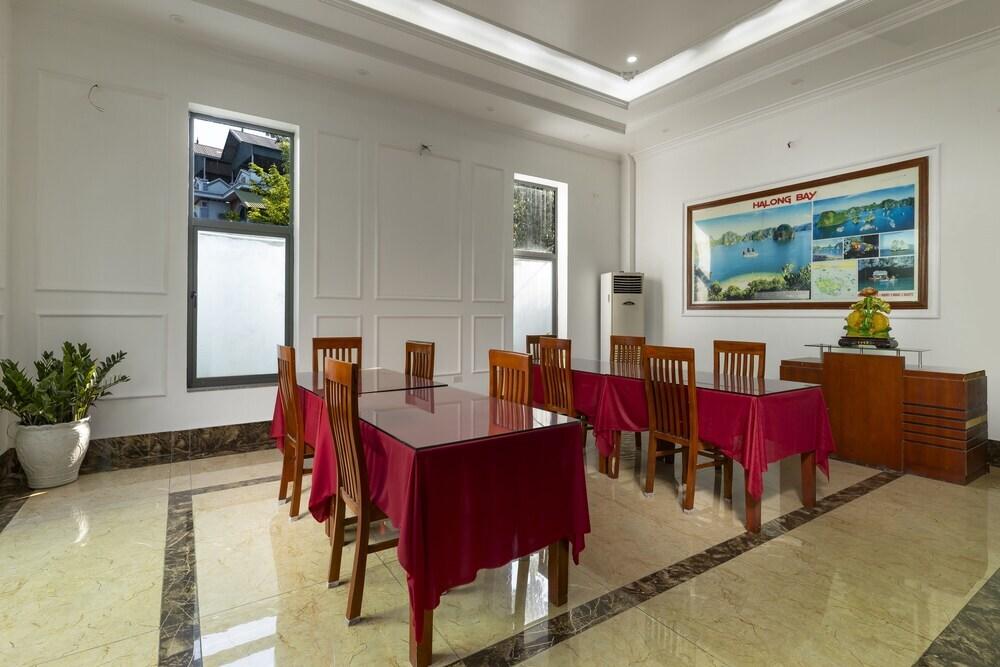 hotel image 10
