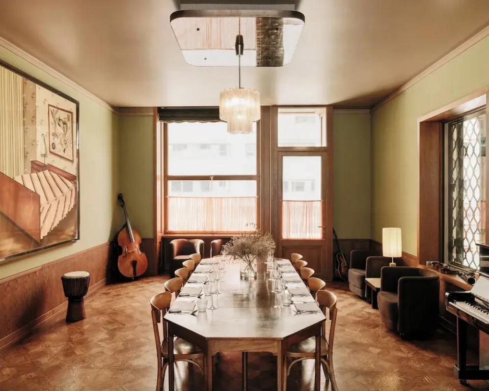 hotel image 8