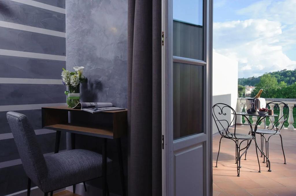 hotel image 9