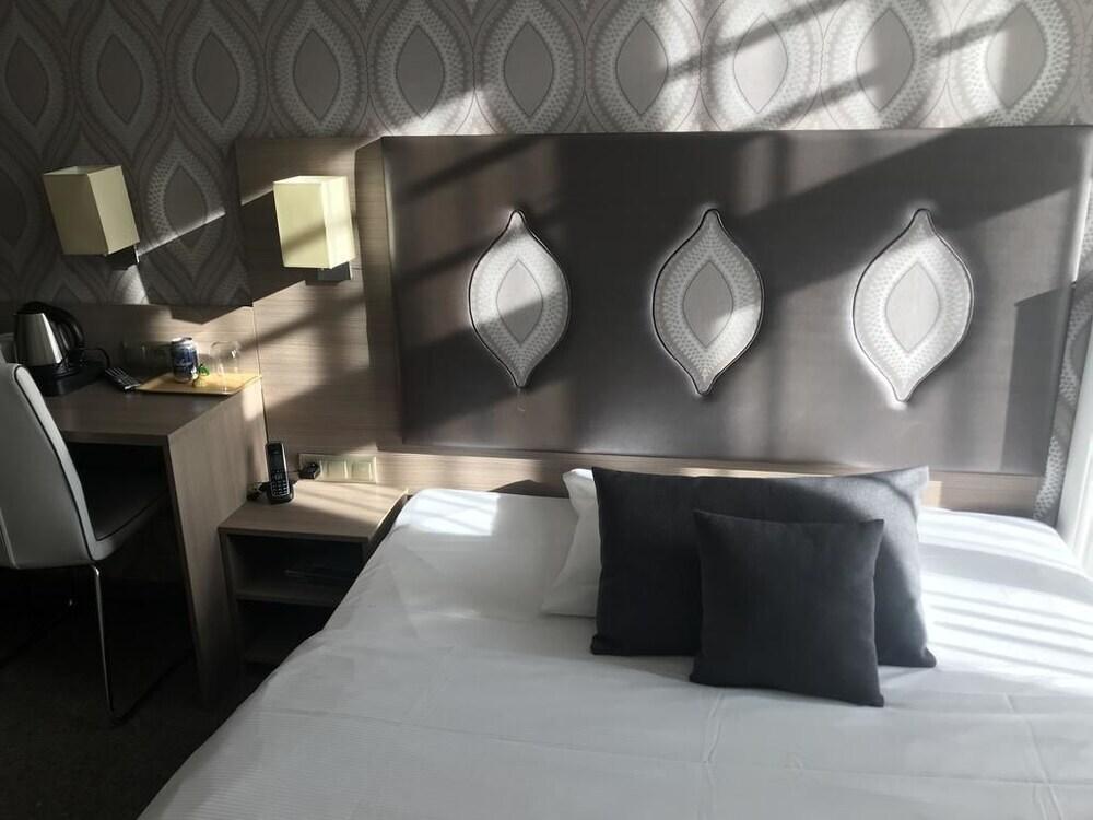 hotel image 9