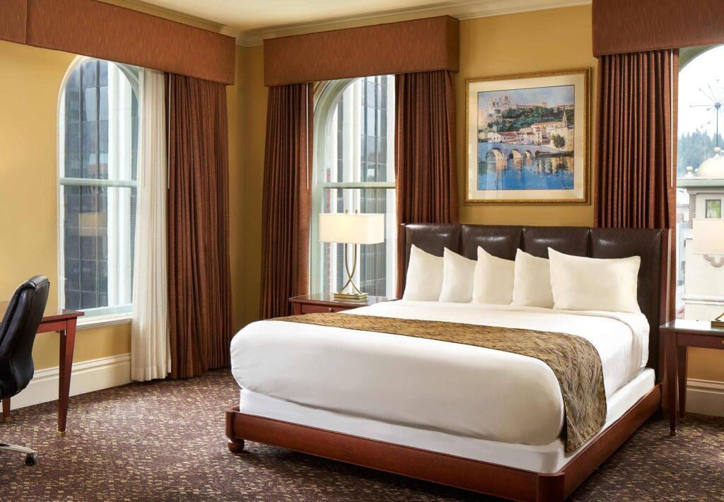 hotel image 9