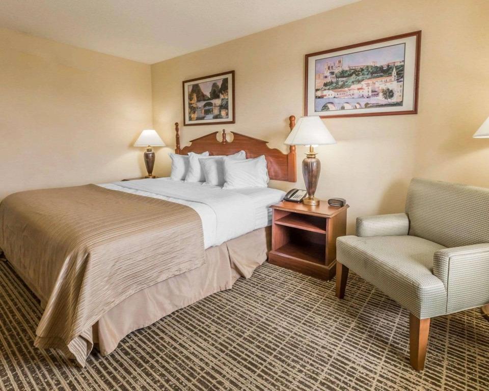 hotel image 13