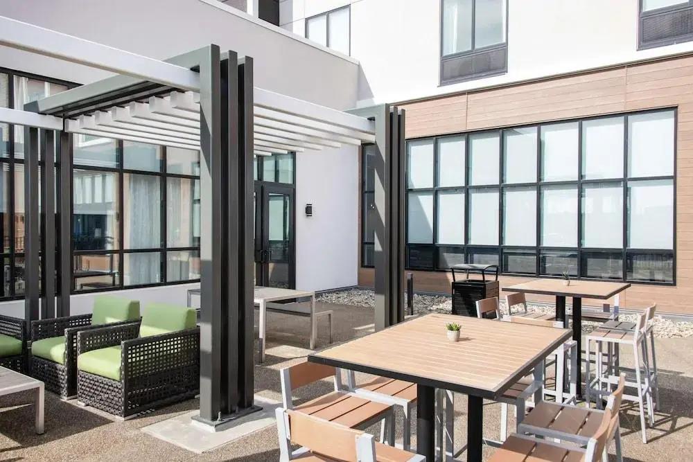 hotel image 10