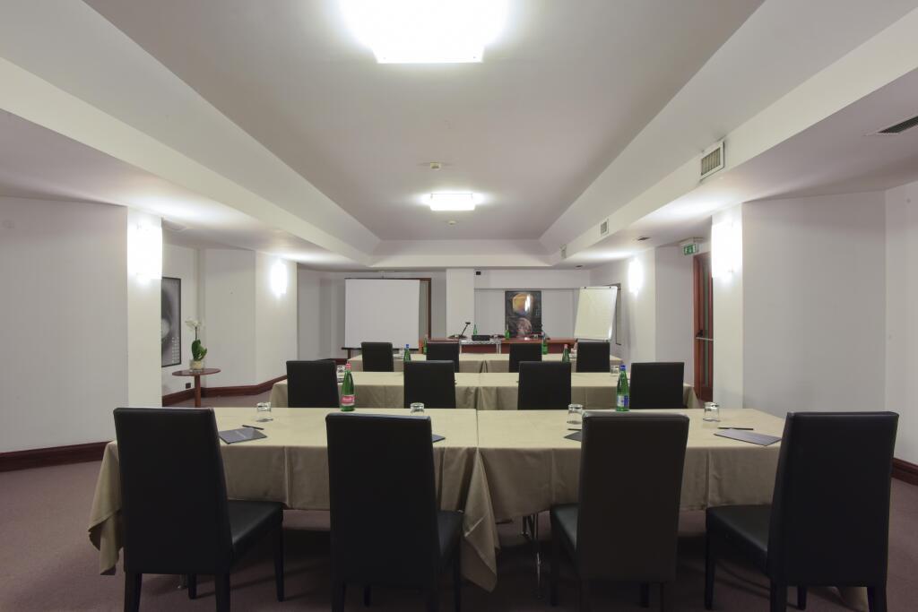hotel image 13