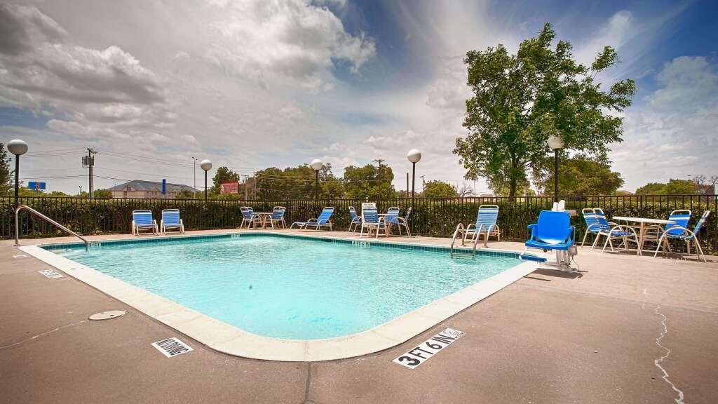 hotel image 12