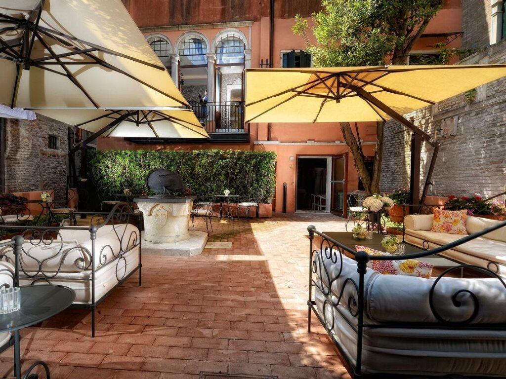 hotel image 13
