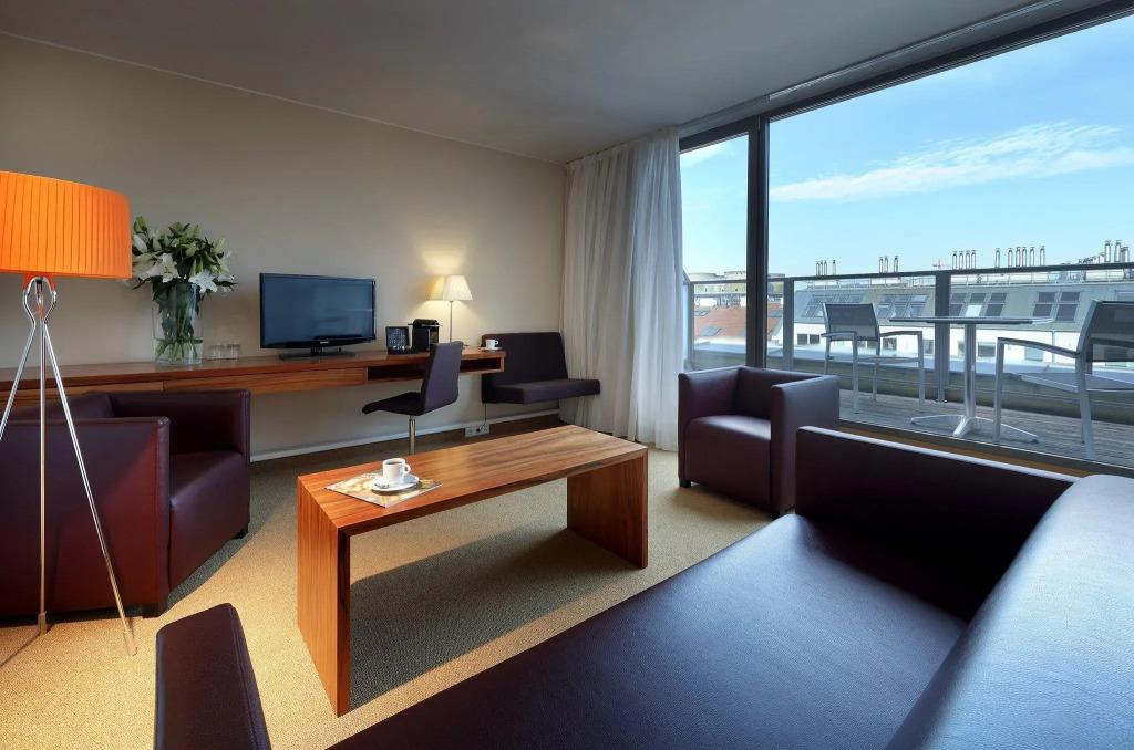 hotel image 13