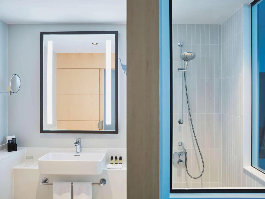 hotel image 13