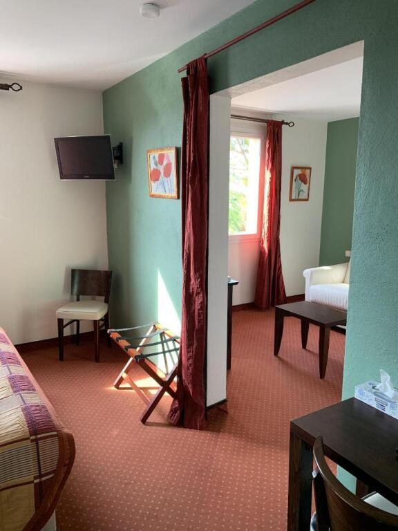 hotel image 9