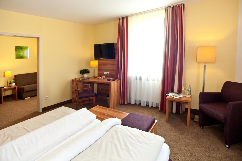 hotel image 13