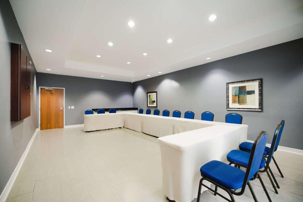 hotel image 10