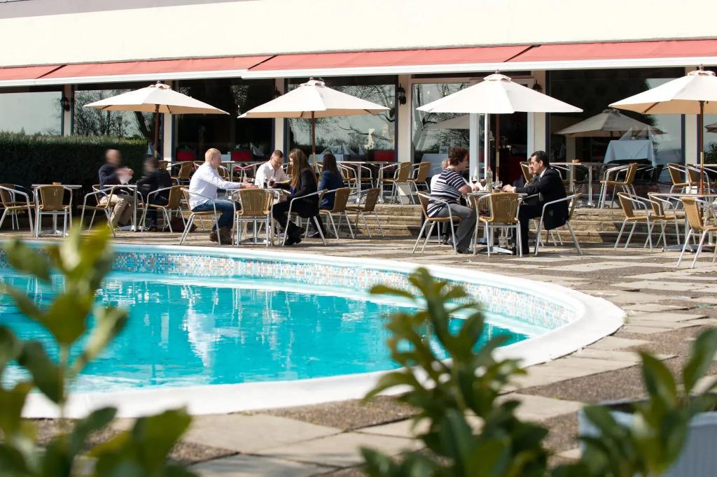 hotel image 36