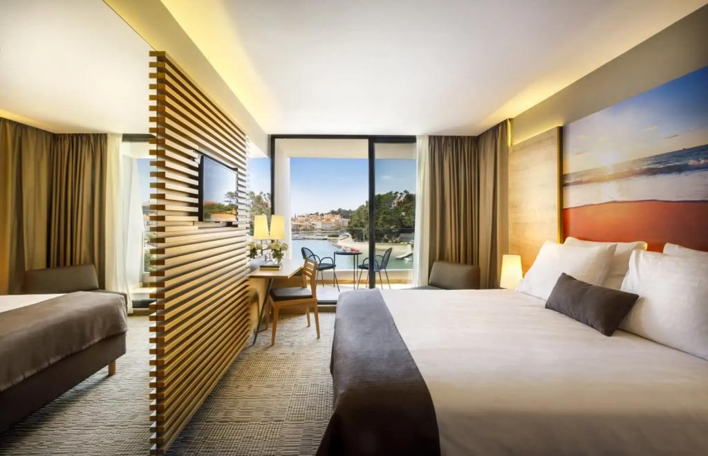 hotel image 11