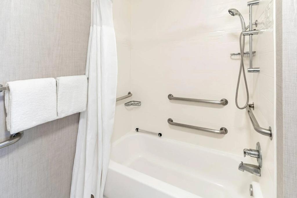 hotel image 12