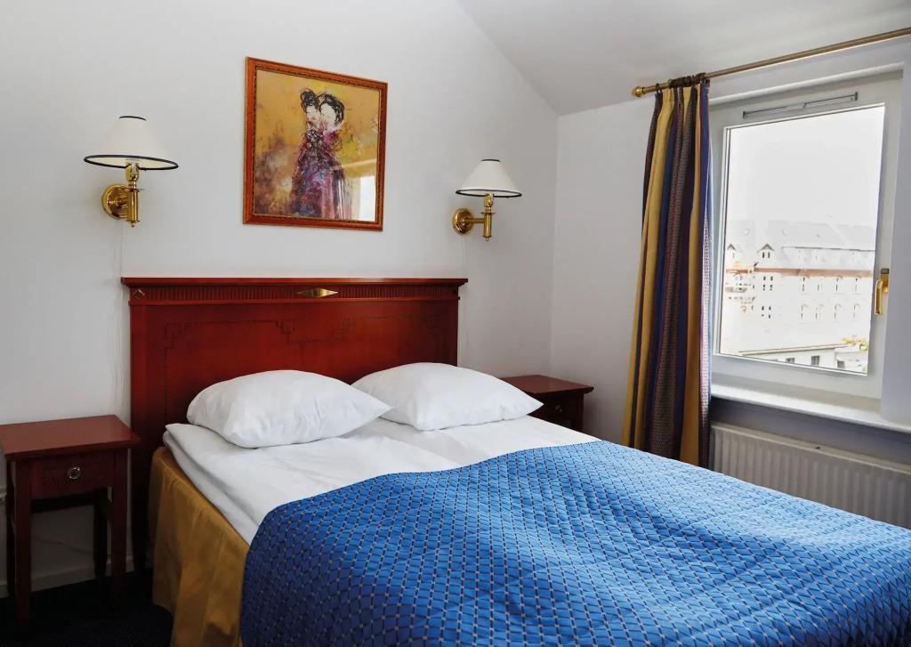 hotel image 10