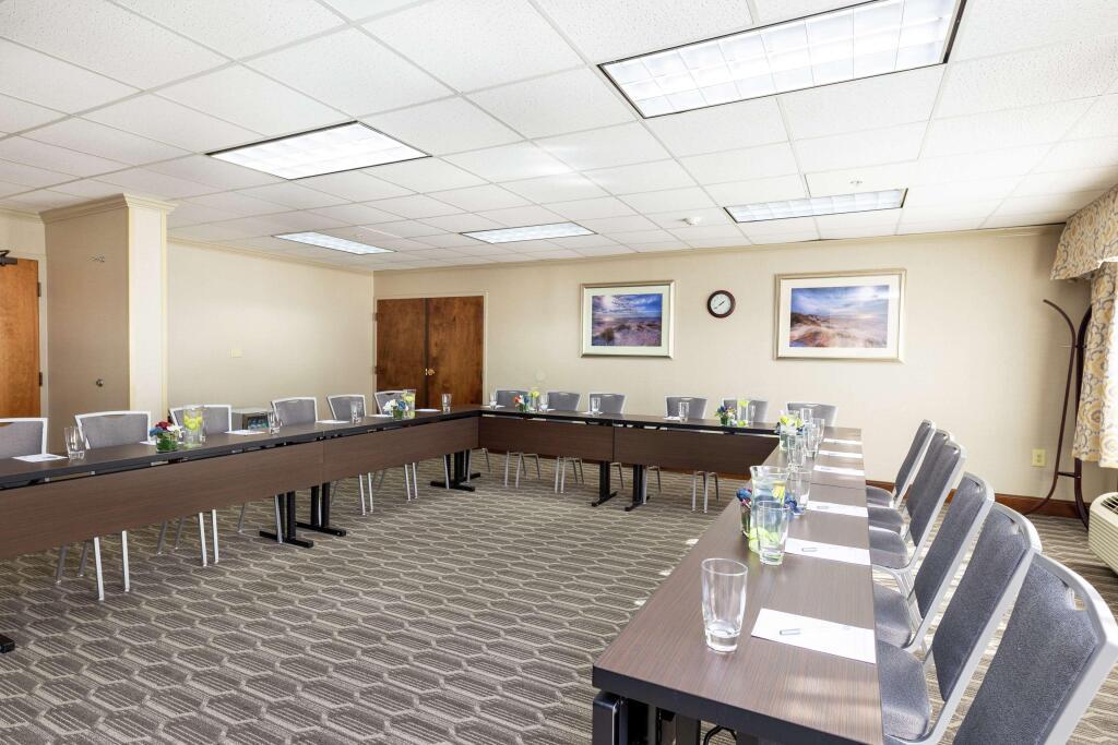 hotel image 13