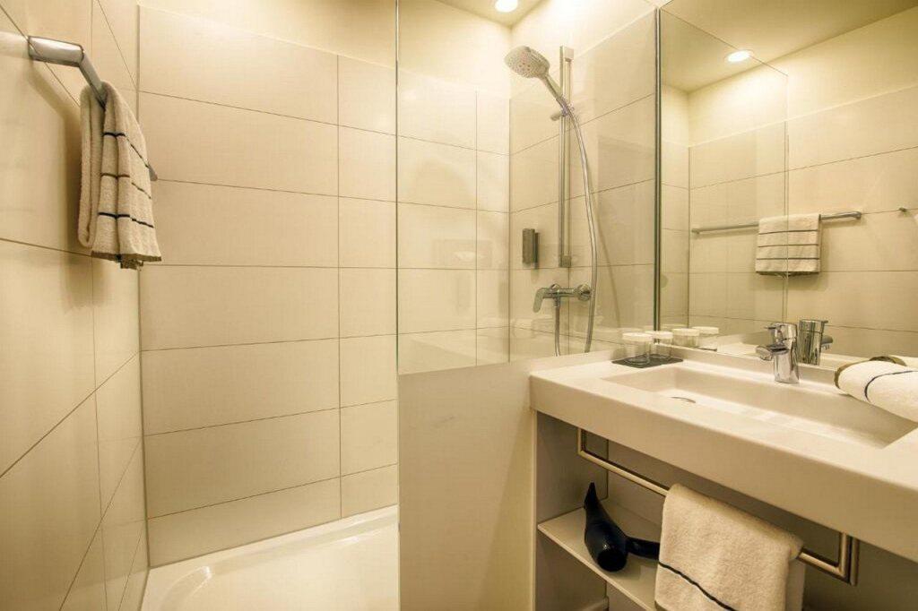 hotel image 9
