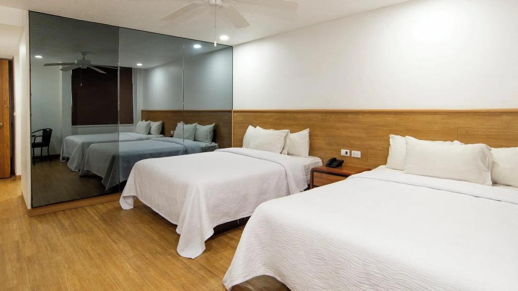 hotel image 13