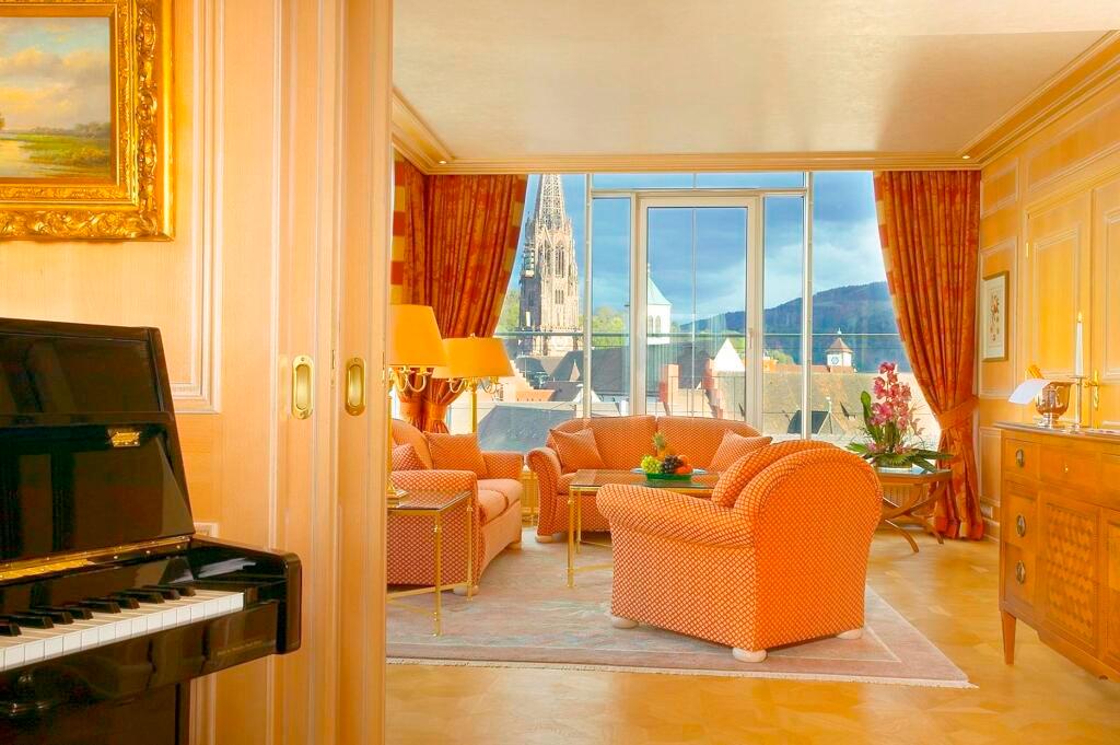 hotel image 16