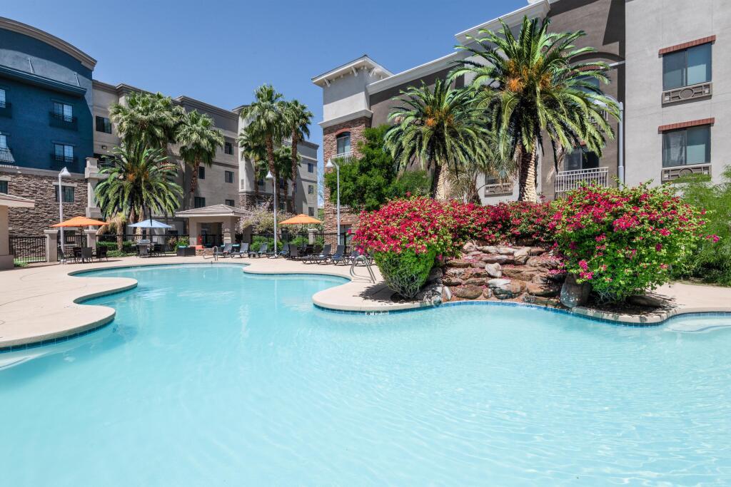 hotel image 32