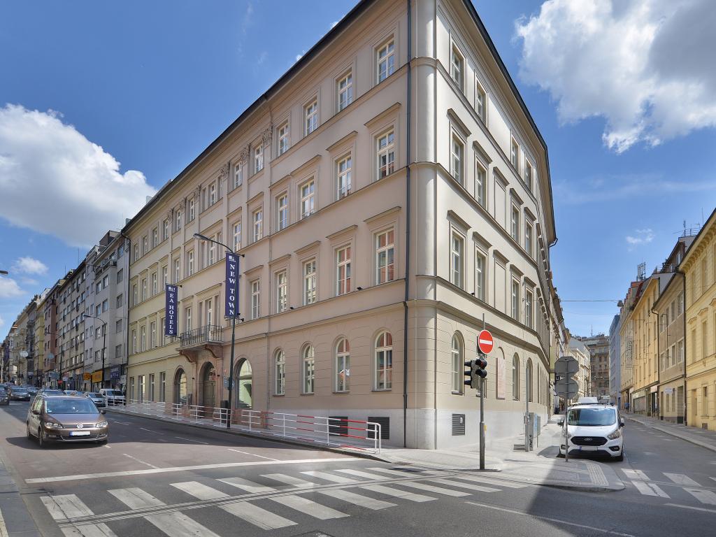 hotel image 13