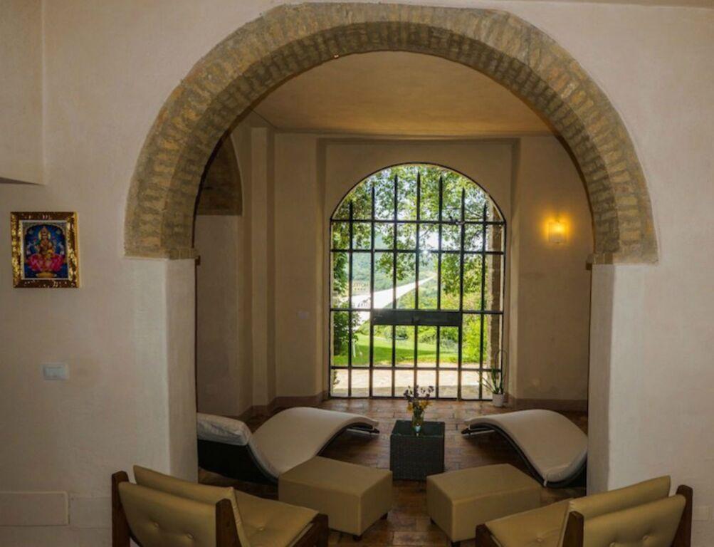 hotel image 32
