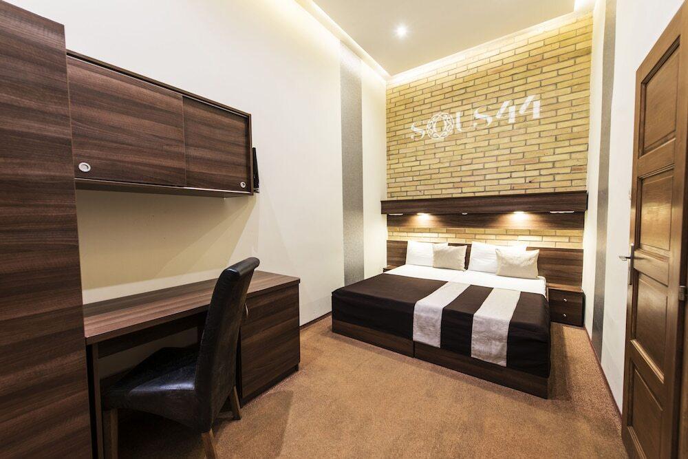 hotel image 8