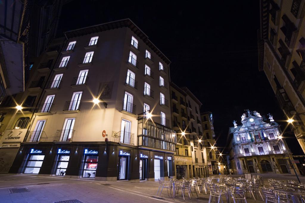 hotel