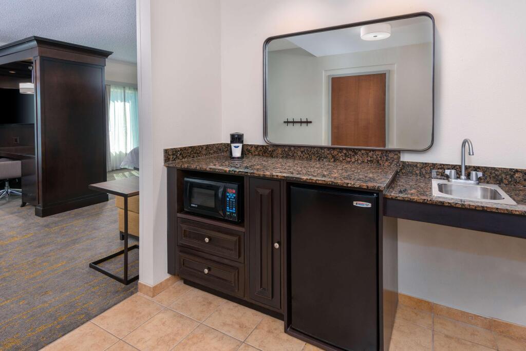 hotel image 16