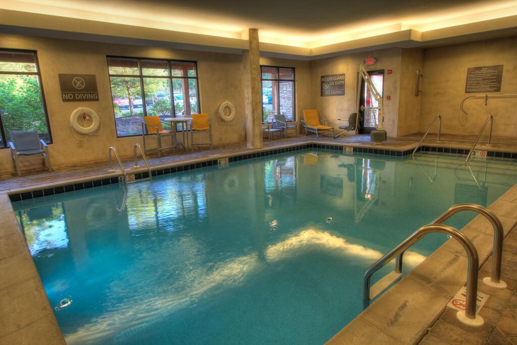 hotel image 10