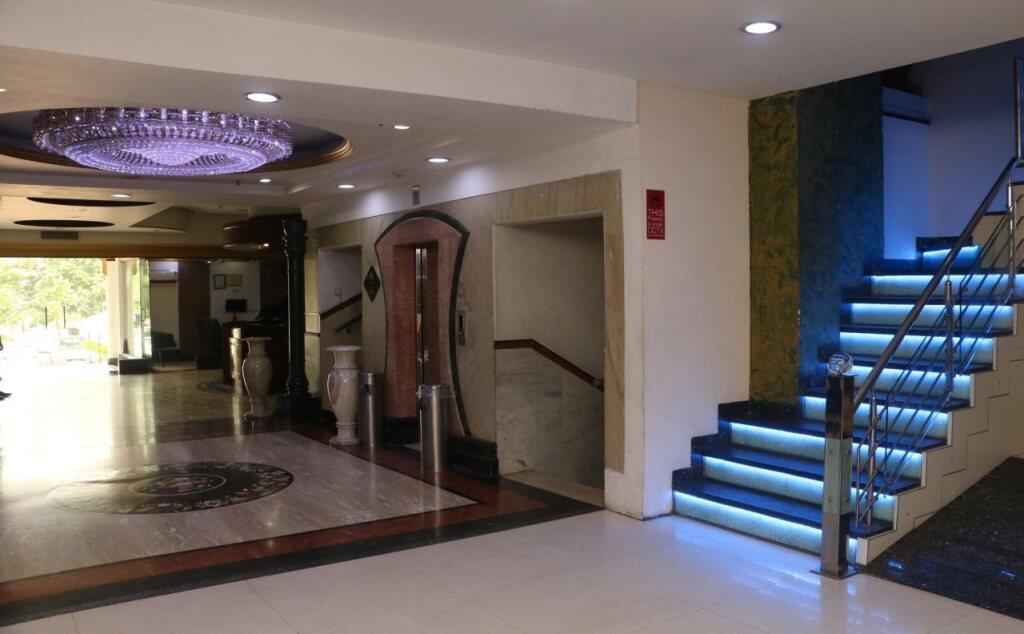 hotel