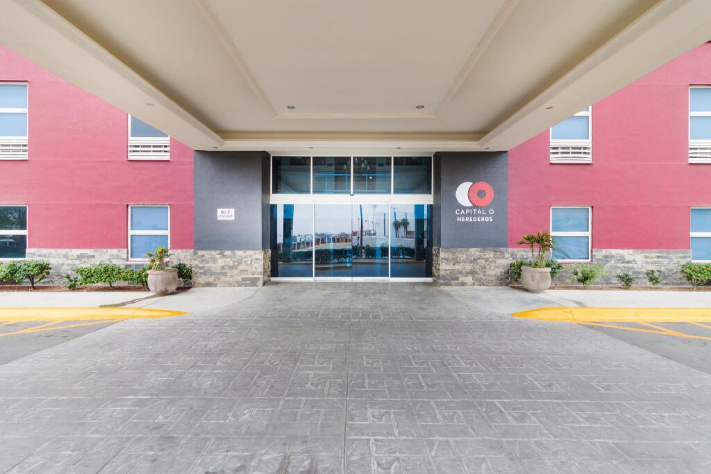hotel image 10